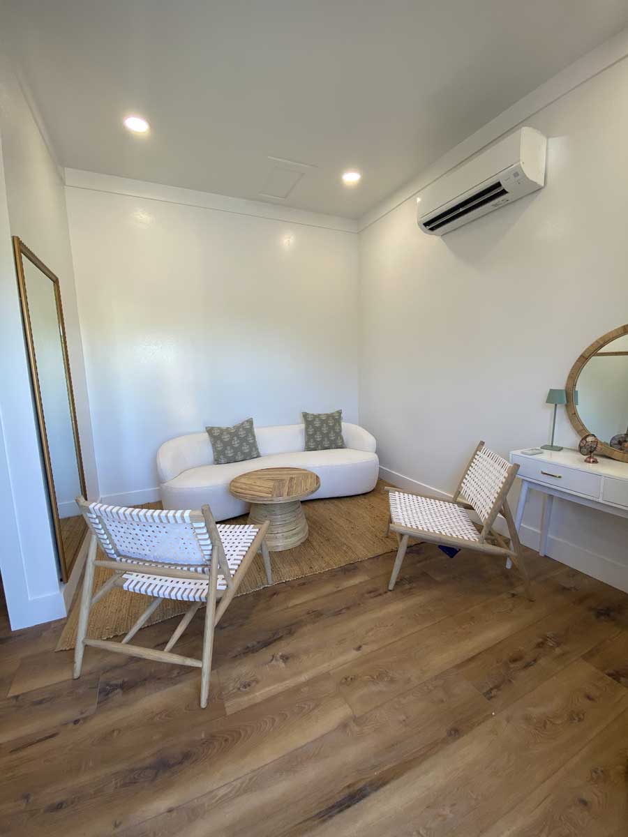 Luxurious ammenities in the bridal suite at Beachview Bar and Grill, Fort Walton, FL's number one wedding venue.